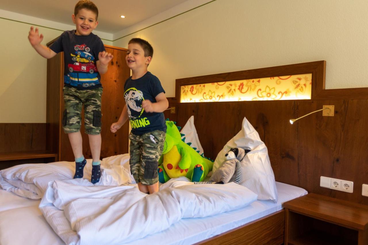 Sackmann Wanderhotel Baiersbronn Exterior photo