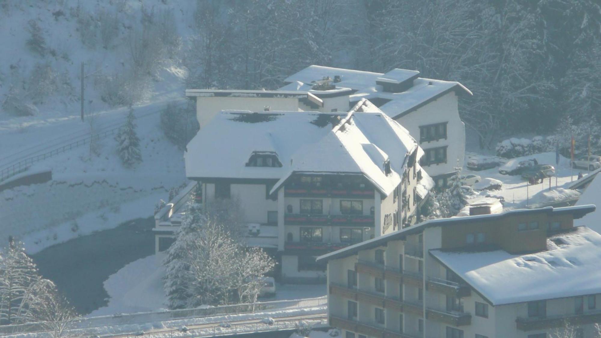 Sackmann Wanderhotel Baiersbronn Exterior photo