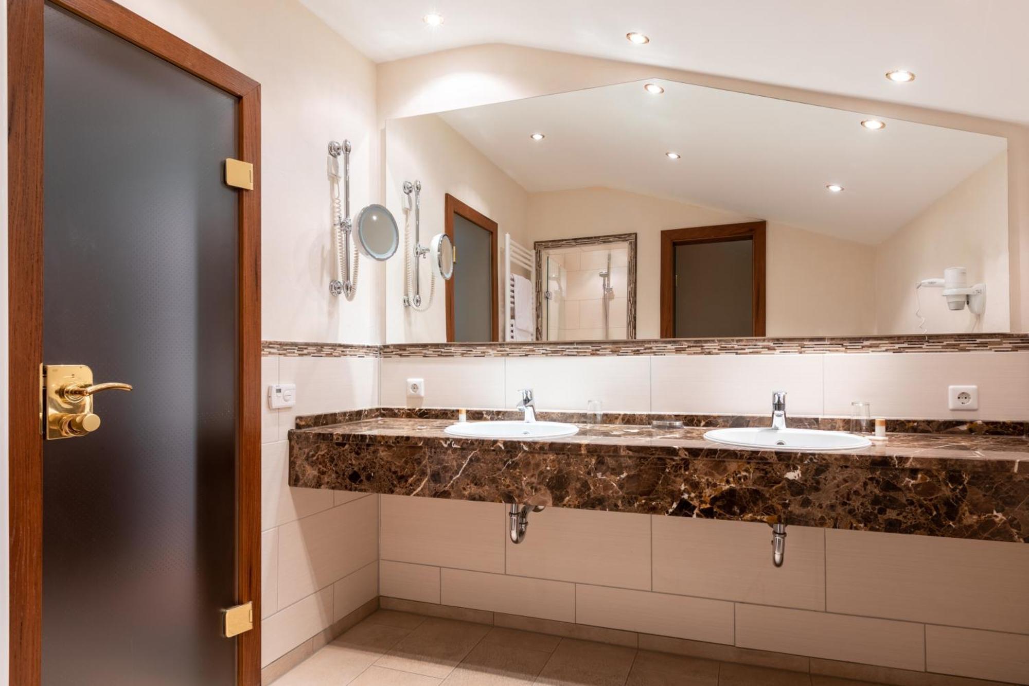 Sackmann Wanderhotel Baiersbronn Exterior photo