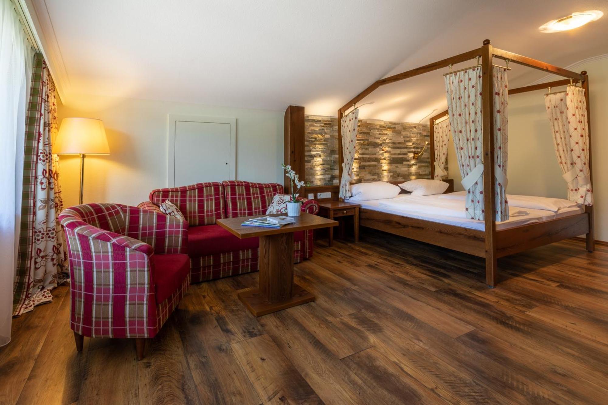 Sackmann Wanderhotel Baiersbronn Exterior photo