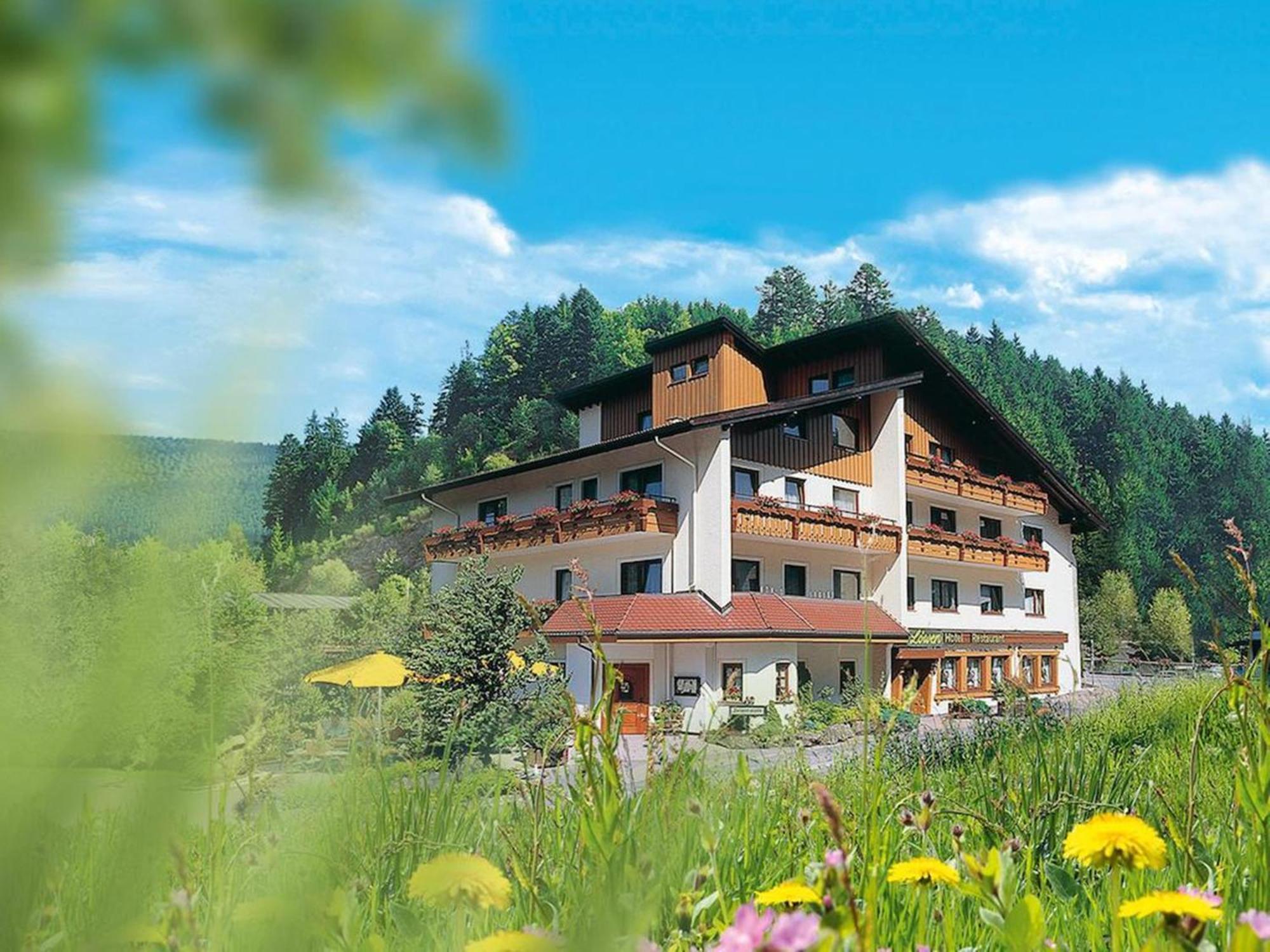 Sackmann Wanderhotel Baiersbronn Exterior photo