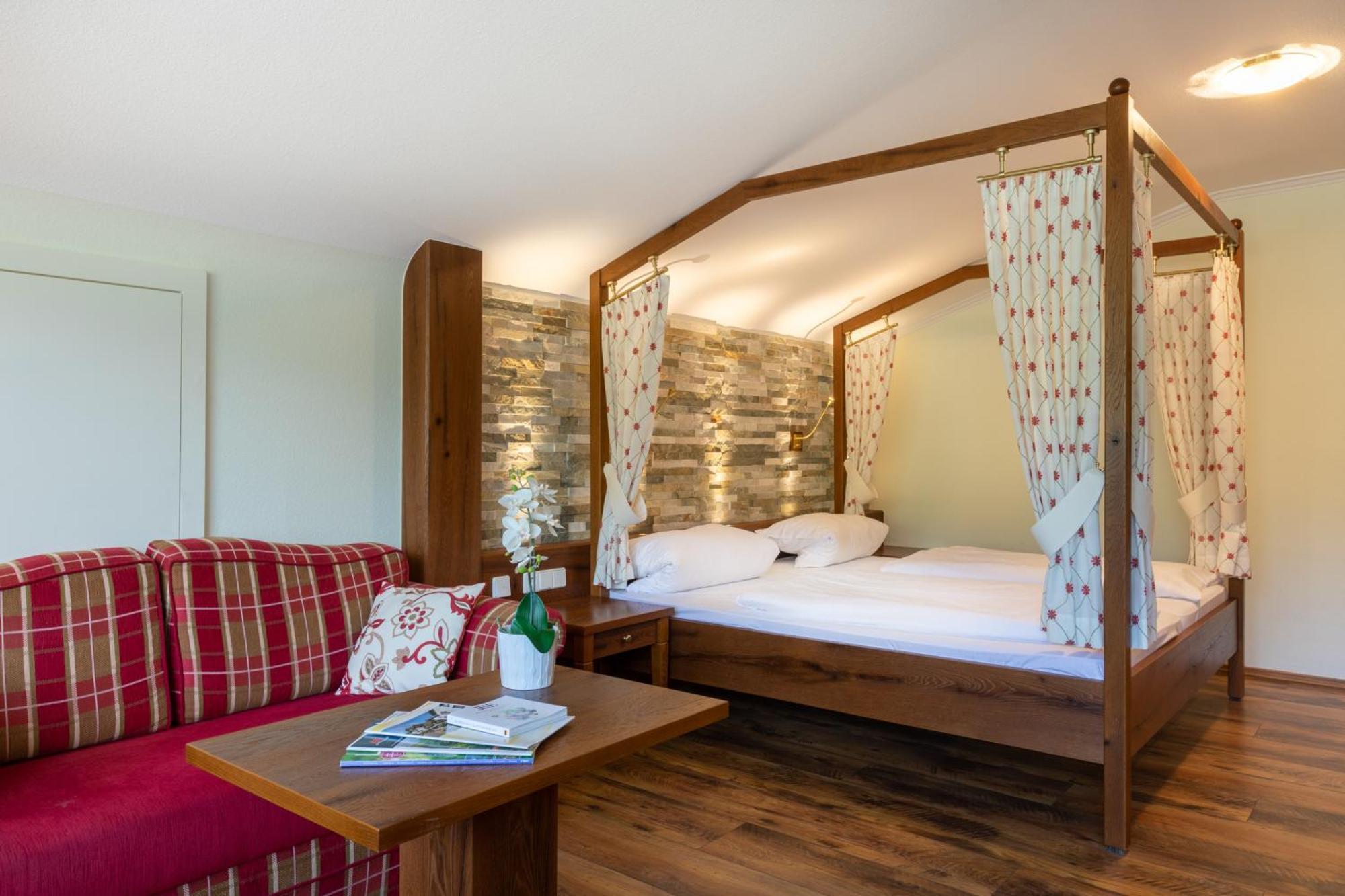 Sackmann Wanderhotel Baiersbronn Exterior photo